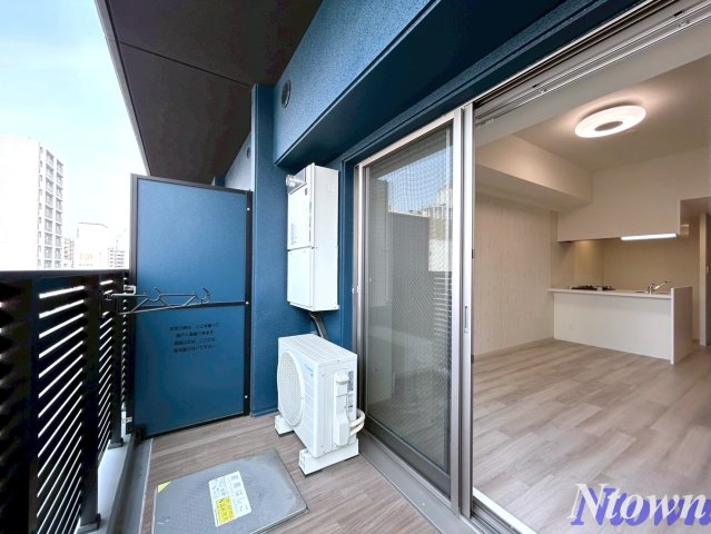 バルコニー　外からの目が気にならないバルコニーで洗濯物が干せます