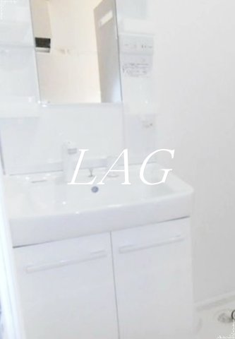 洗面設備　独立洗面台です。