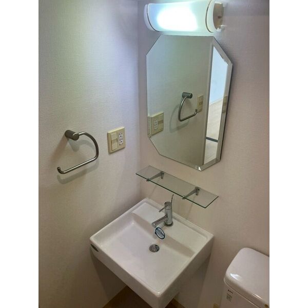 洗面設備　別室の参考写真です。※現況優先