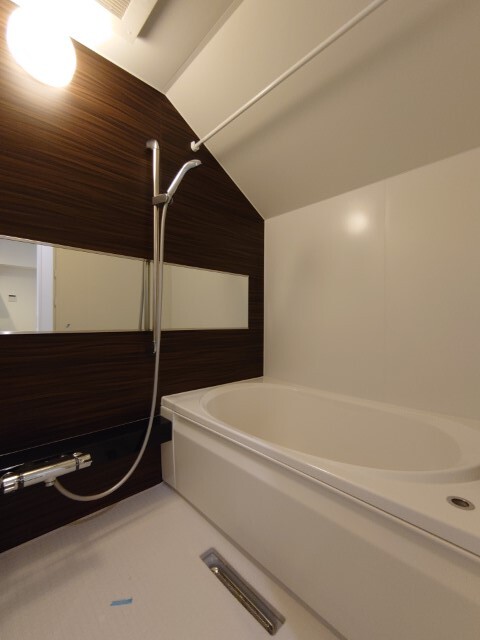 バス・シャワールーム　追い焚き付き