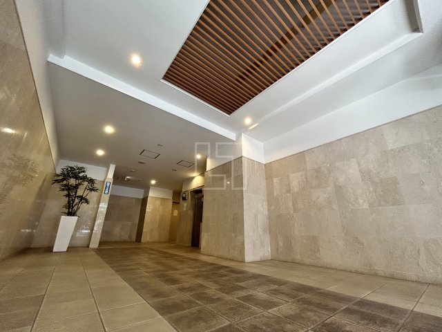 ロビー　レジディア谷町　ロビー