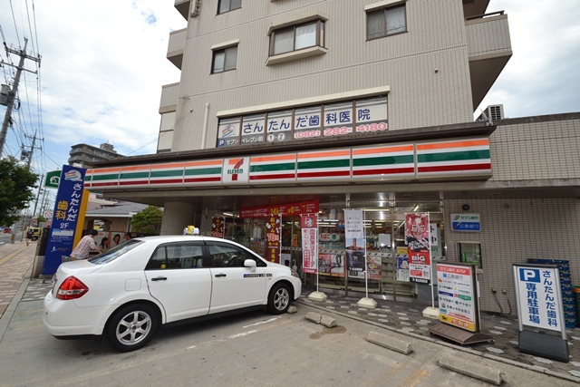 コンビニ　セブン－イレブン広島府中本町店（コンビニ）まで522m