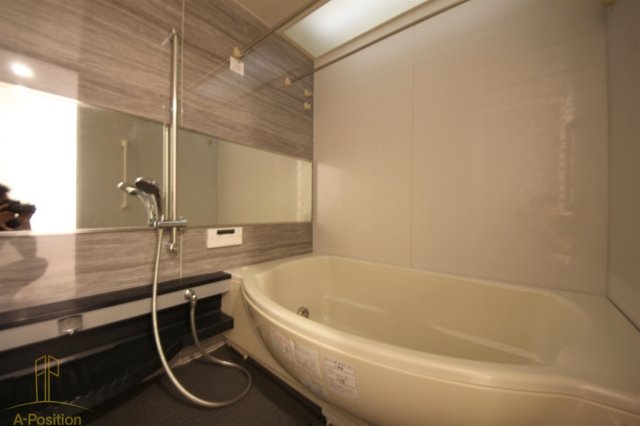 バス・シャワールーム　レジュールアッシュ福島