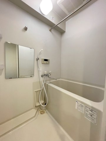 バス・シャワールーム　お風呂です