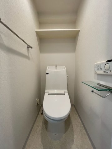 トイレ　清潔感のあるトイレです