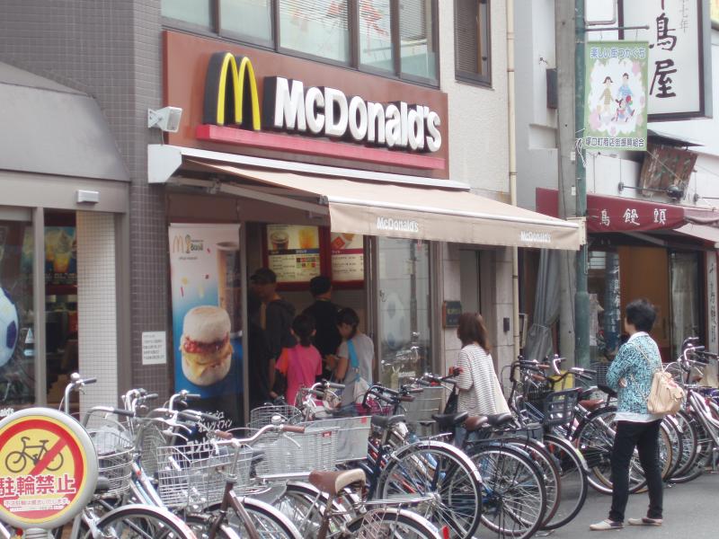 飲食店　マクドナルド 阪急塚口店（飲食店）まで626m