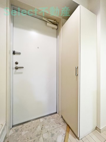 玄関　落ち着いた玄関です