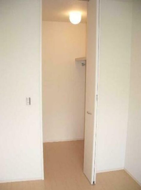 居室・リビング　ウォークイン付き