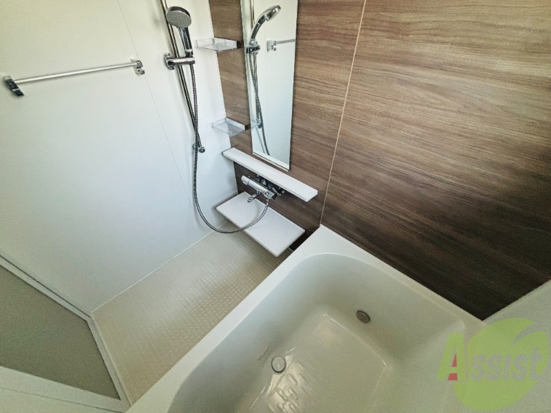 バス・シャワールーム