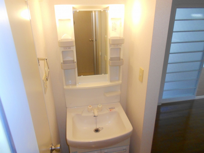 洗面設備　同物件別部屋参考写真