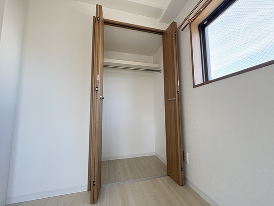 収納　※別部屋の写真です