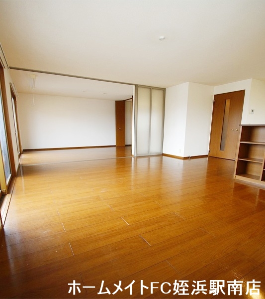 眺望　★リビングも広くて快適に過ごせます♪★参考写真