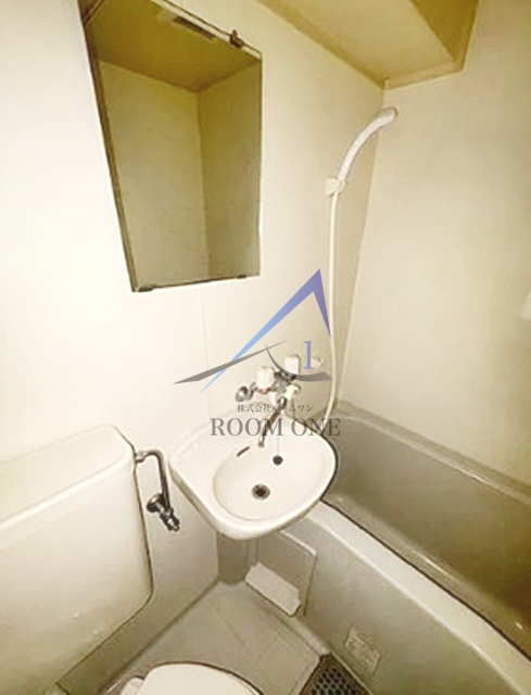 洗面設備　洗面台です。