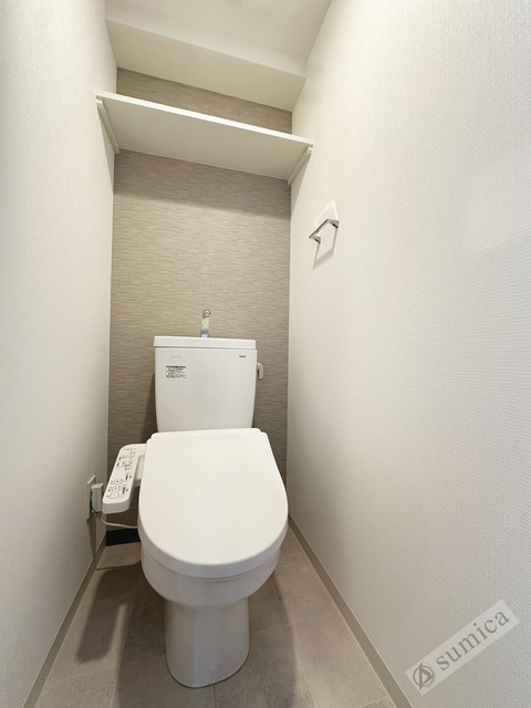 トイレ　温水洗浄便座