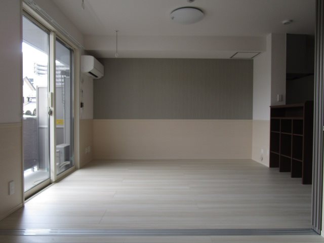 居室・リビング　※写真は同タイプのお部屋です。（参考）