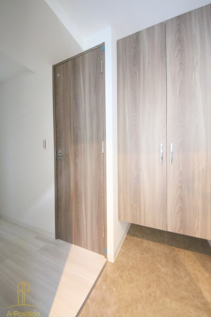 玄関　LaDouceur谷町