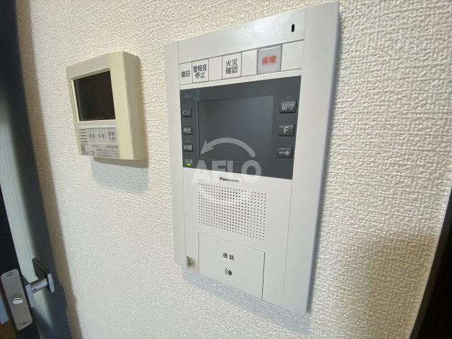 セキュリティ　エステムプラザ大手前エヴァース　TVモニター付きインターホン