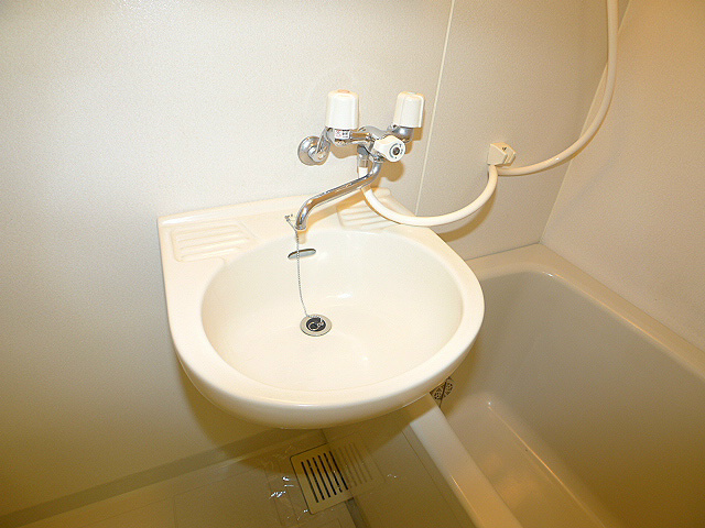 洗面設備　浴室の洗面台