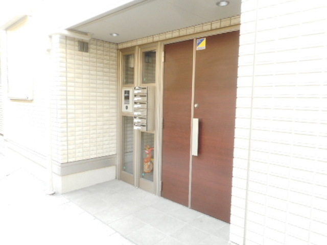 エントランス　オートロック付エントランス