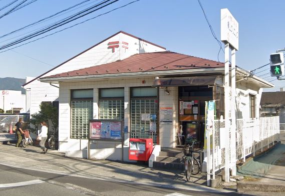 郵便局　貢川郵便局（郵便局）まで1773m