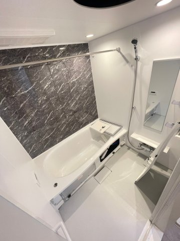 バス・シャワールーム　※同タイプの写真です