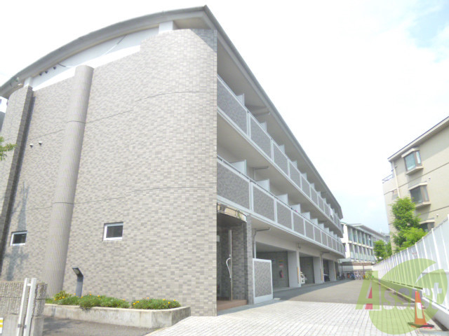 建物外観　豊中市柴原町【シンフォニーレジデンス柴原】