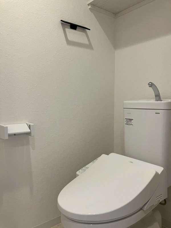 トイレ　※同施工会社別物件、参考写真