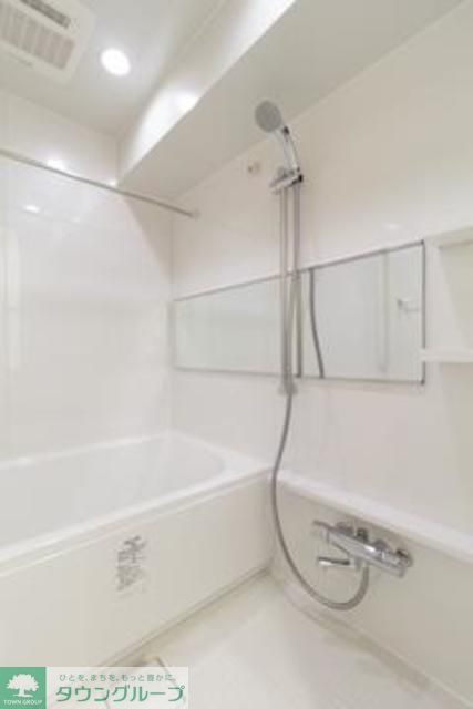 バス・シャワールーム　※写真は同タイプ住戸です。