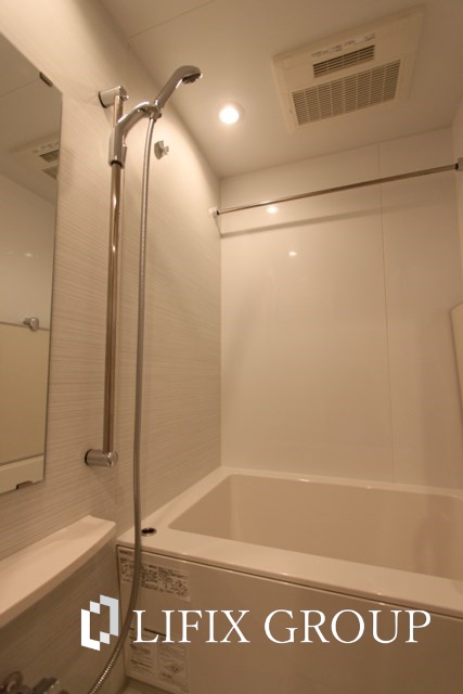 バス・シャワールーム　風呂