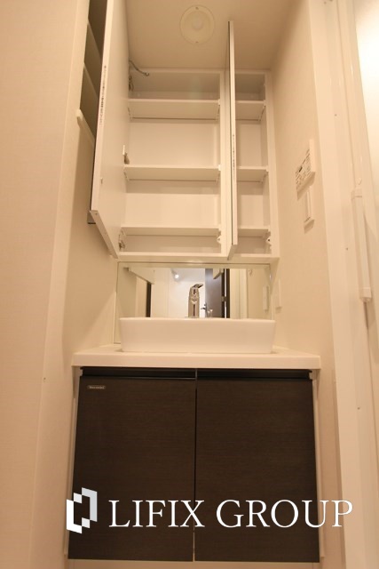 洗面設備　独立洗面台