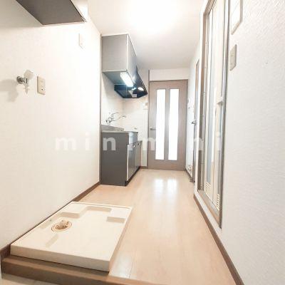 玄関　※写真は別号室のものですので現状優先とさせていただきます