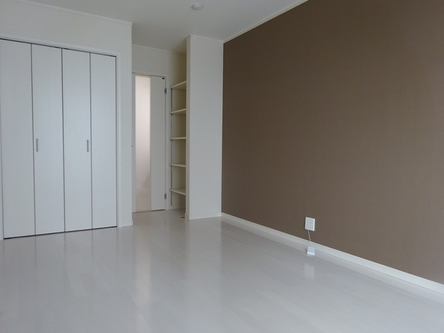 その他部屋・スペース　洋室８．３帖