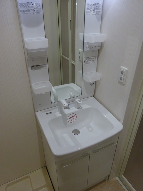 洗面設備　洗髪洗面化粧台