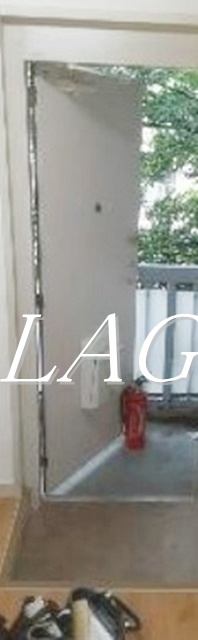 玄関　玄関です。