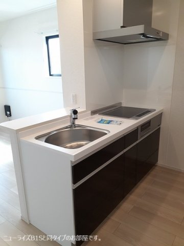 キッチン　コンパクトなキッチンで掃除もラクラク