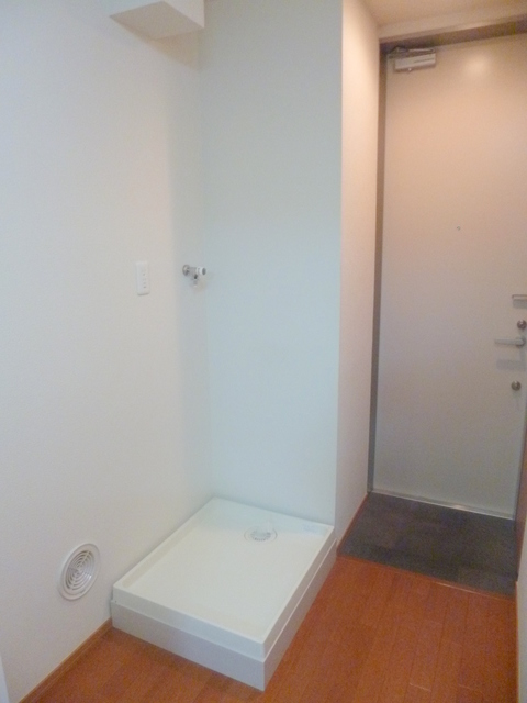 その他設備　嬉しい、室内洗濯機置場♪