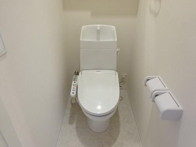 トイレ　シャワー付トイレ