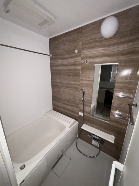 バス・シャワールーム　別部屋参考写真です