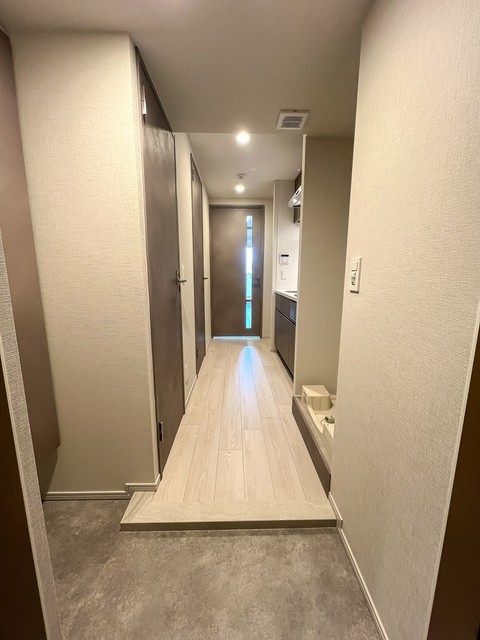 玄関　※写真は同タイプ住戸です。