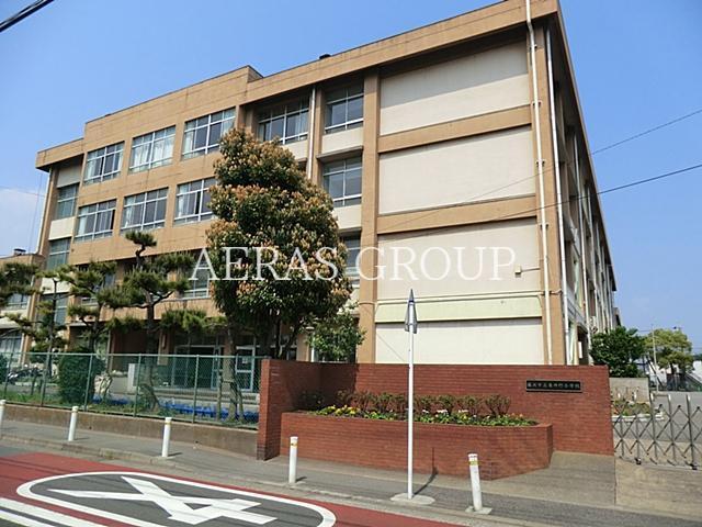 小学校　藤沢市立亀井野小学校（小学校）まで165m