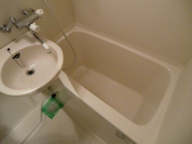 洗面設備　バスルーム