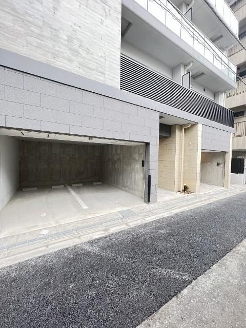エントランス　清潔なエントランスです