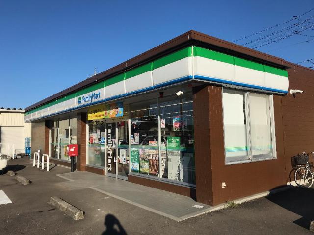 その他　ファミリーマート美濃松栄町店まで705ｍ