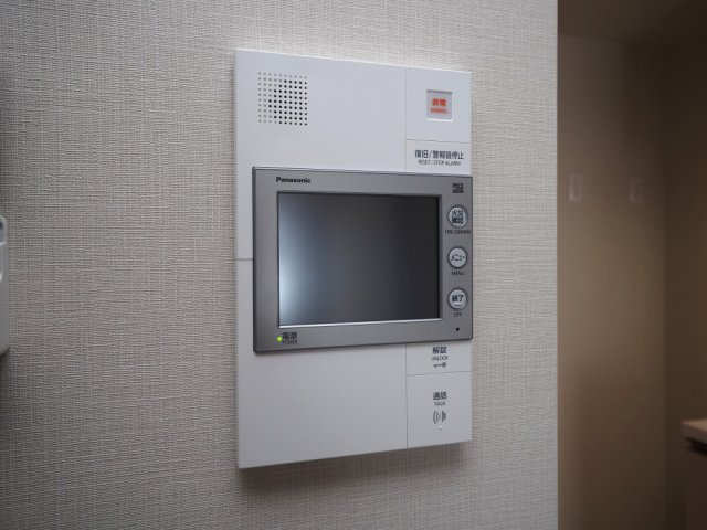 セキュリティ　モニター付きインターホンです