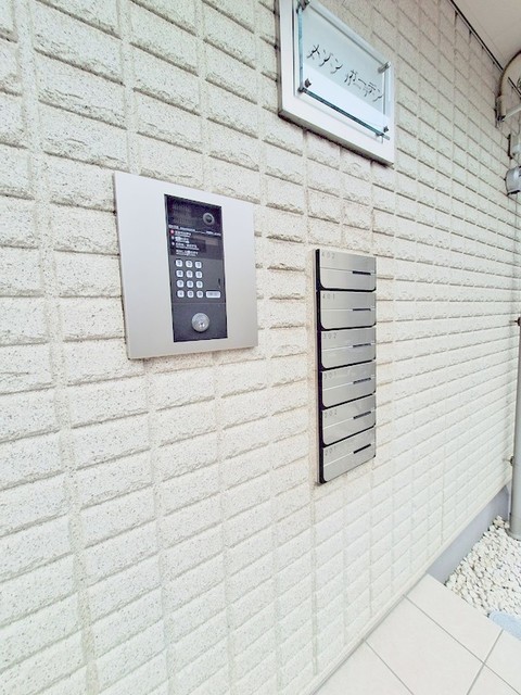 ロビー　モニター付きオートロック
