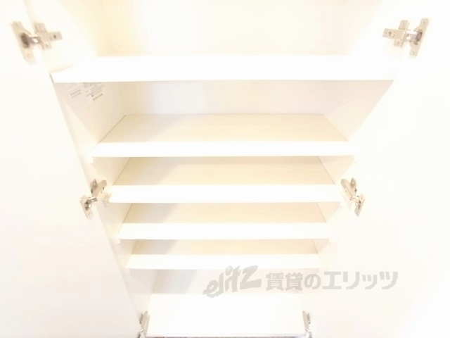 収納　下駄箱