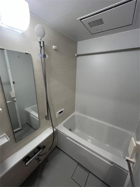 バス・シャワールーム　写真は同タイプ住居です