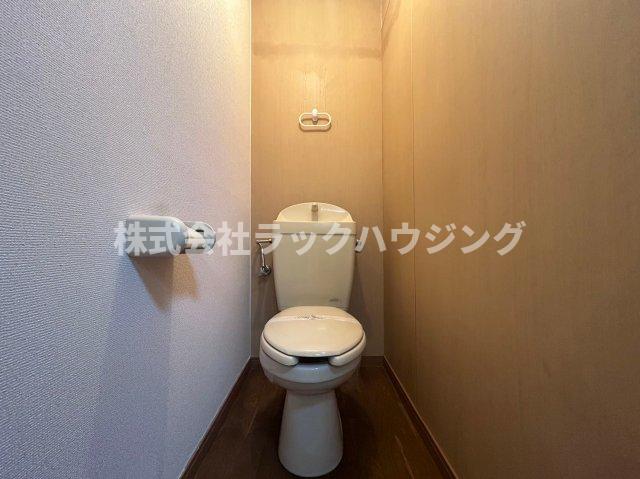 トイレ　【お部屋さがしはラックハウジングにお問合せ下さいませ♪】