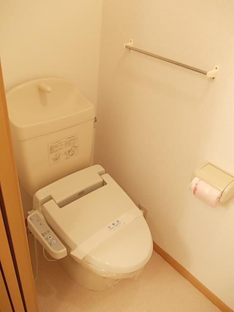 トイレ　温水洗浄暖房便座トイレ