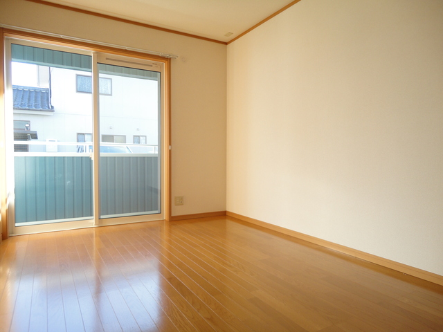 その他部屋・スペース　南向き洋室６帖